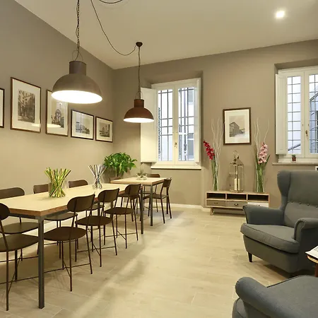 Tornabuoni Boutique فلورنس