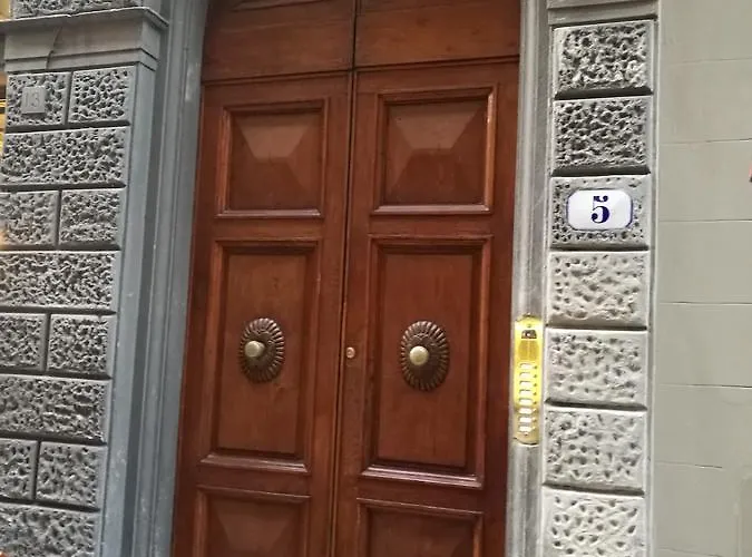 Alojamento de Acomodação e Pequeno-almoço Tornabuoni Boutique