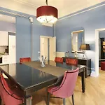 Tornabuoni Boutique 3* فلورنس