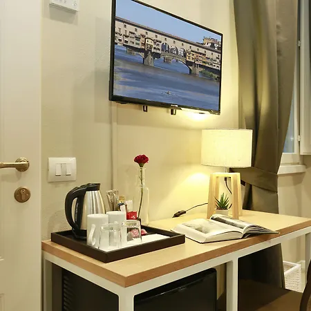 Oda ve Kahvaltı Tornabuoni Boutique 3*