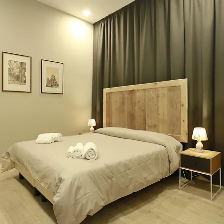 Oda ve Kahvaltı Tornabuoni Boutique 3*