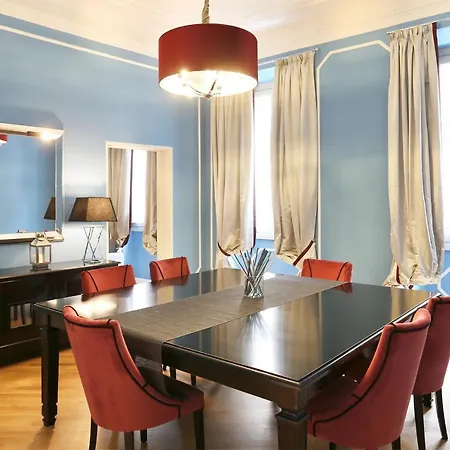 Oda ve Kahvaltı Tornabuoni Boutique 3*